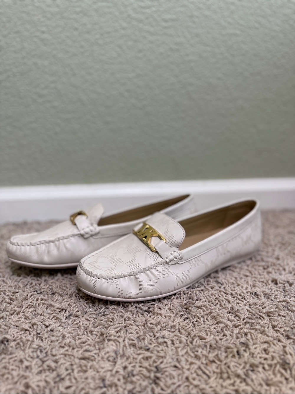Michael Kors Camila Logo Moccasin -W10